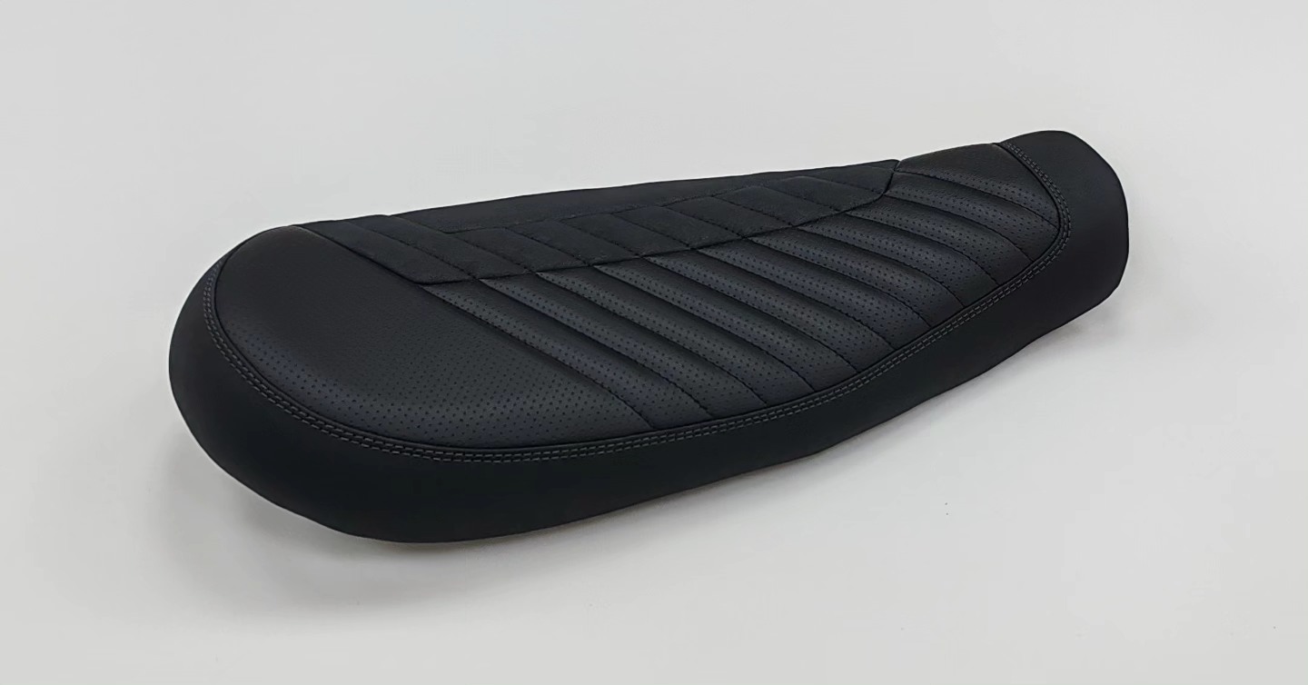 Sellerie Sainte Colombe selle Harley Davidson